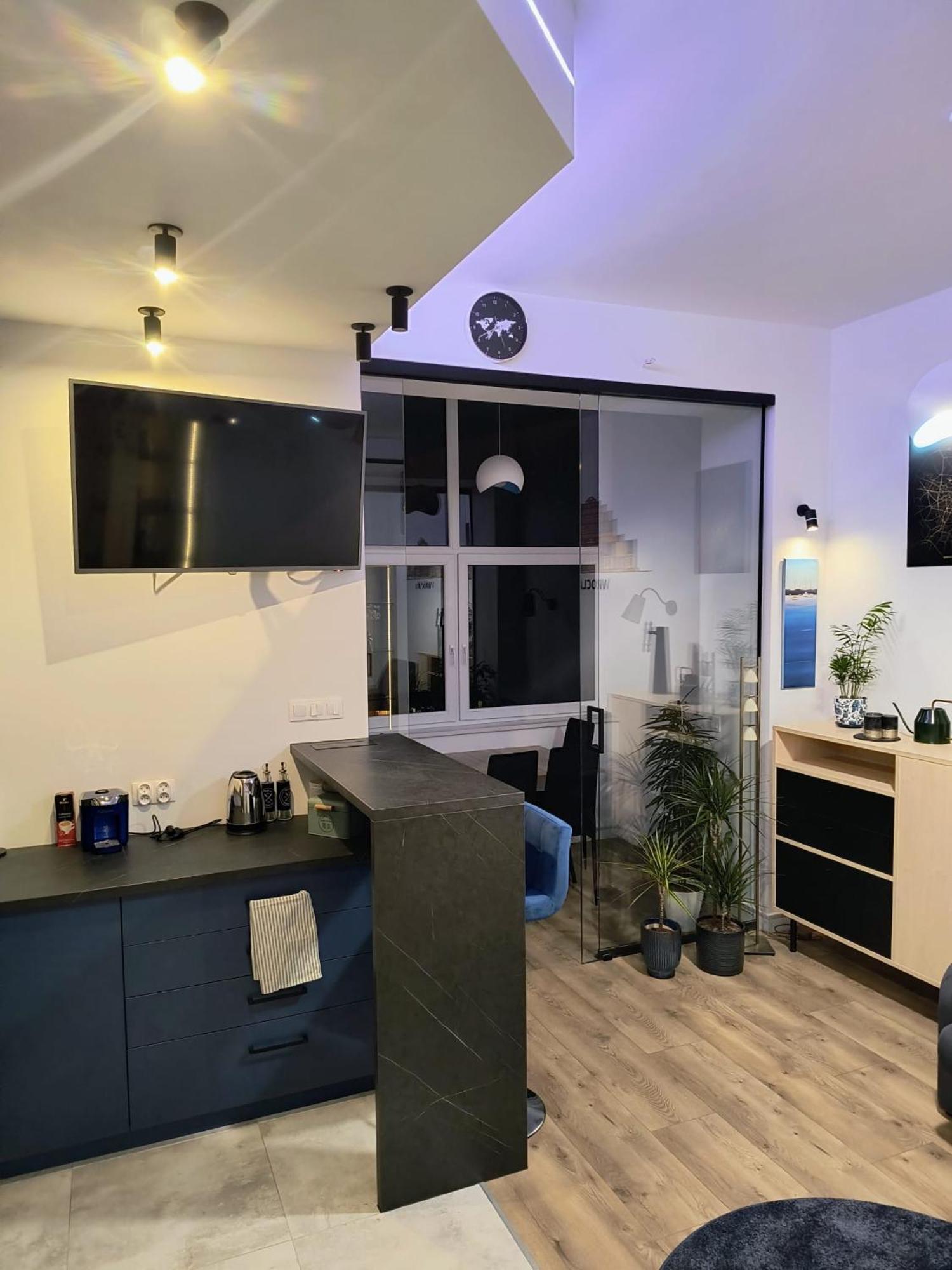 Century Apartament *